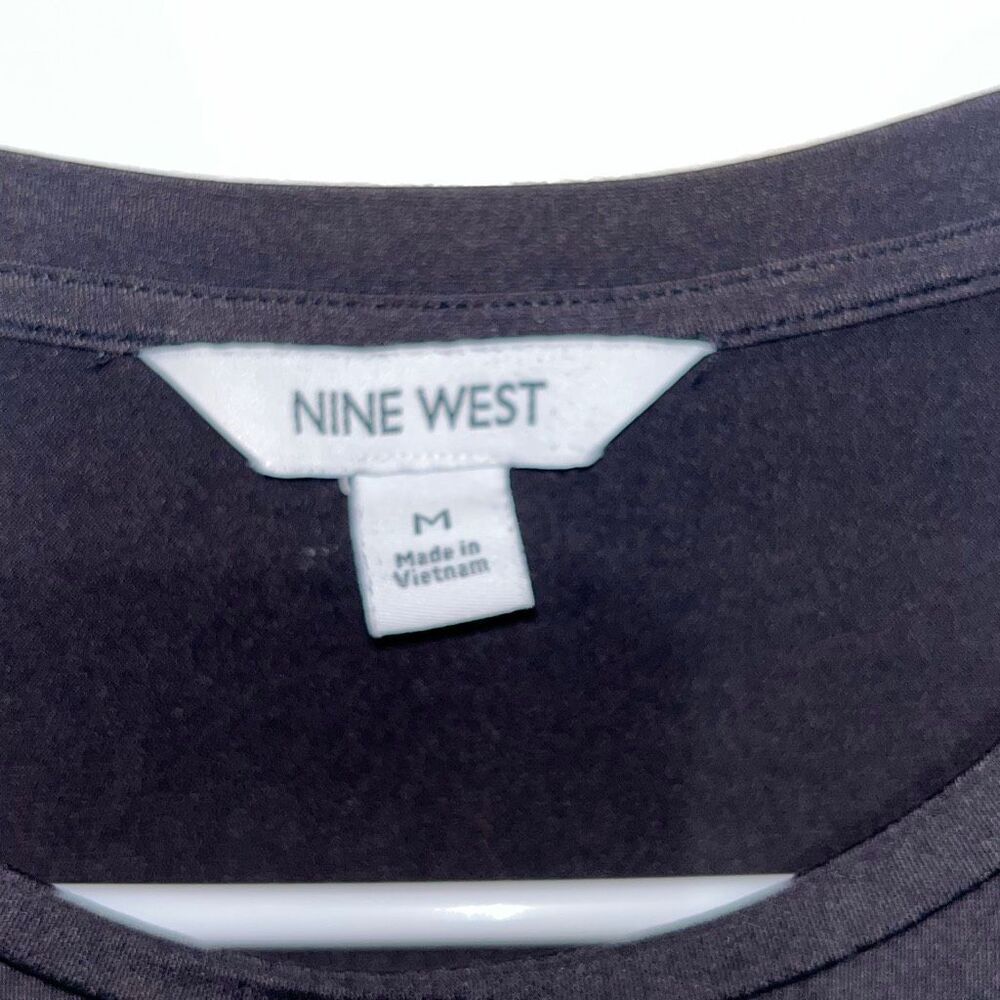 Nine West Women's Black Crew Neck Cuffed Sleeve Stretch T-Shirt Size Medium - Picture 4 of 9